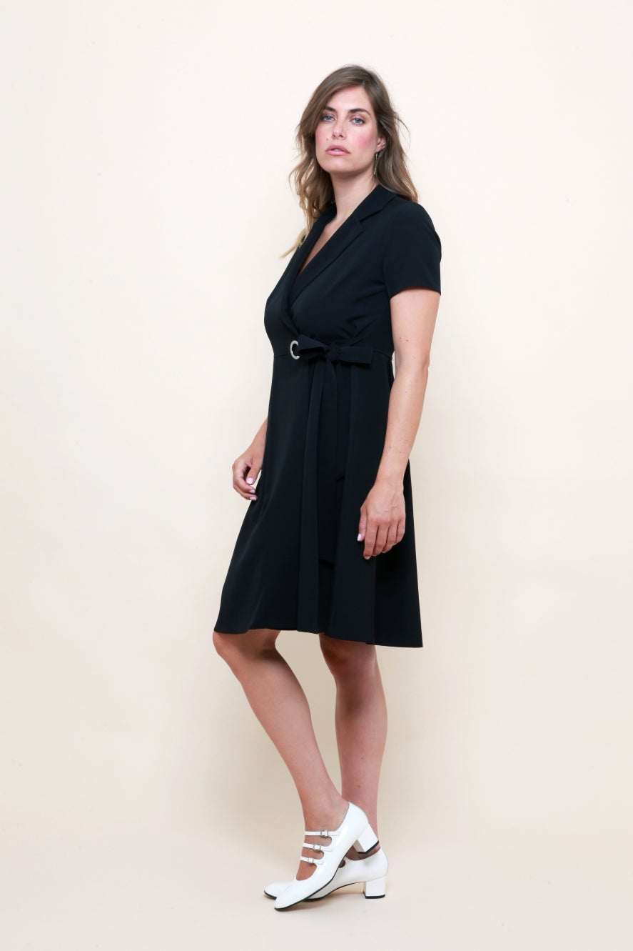 Robe Portefeuille Œillet Noire
